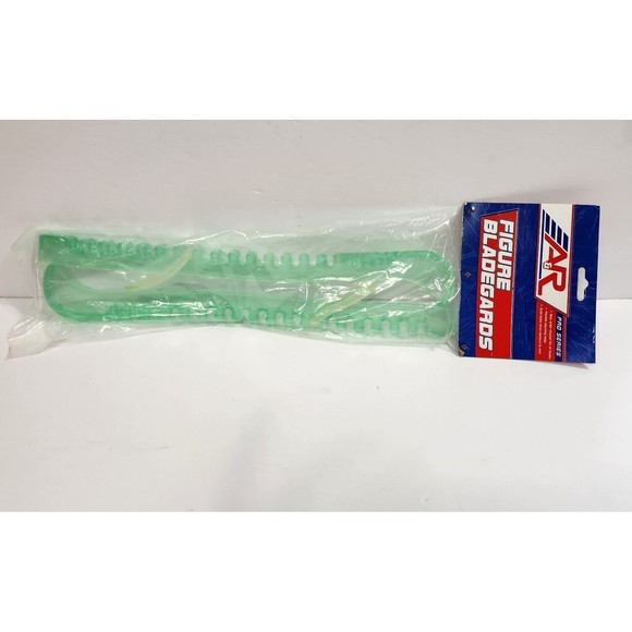 A&R Sports New FIGURE SKATE Blade Guards, Walk-On & Protect Blades - MINT - Picture 1 of 8